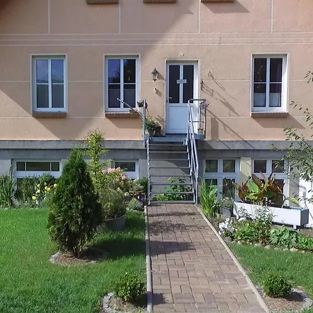 Διαμέρισμα Grosszuegige In Mecklenburg Zwischen Wald Und Seen Krakow am See
