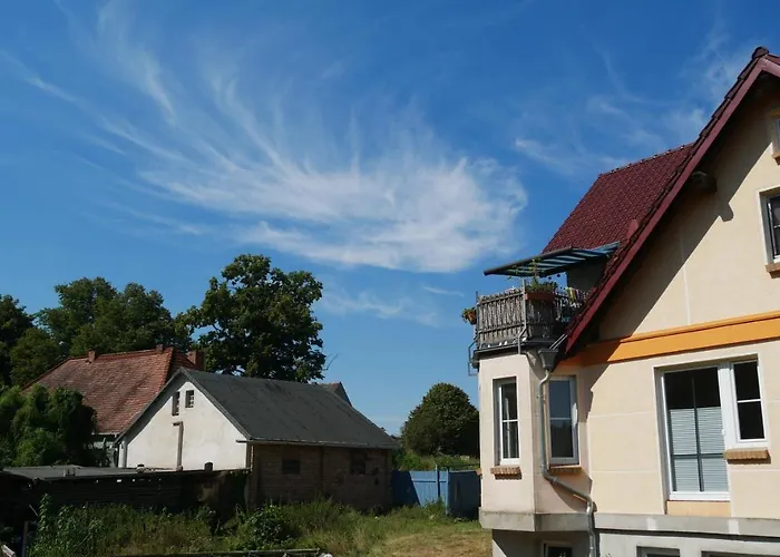 Apartamento Großzügige In Mecklenburg Zwischen Wald Und Seen *